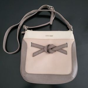NINEWEST CROSS BODY PURSE